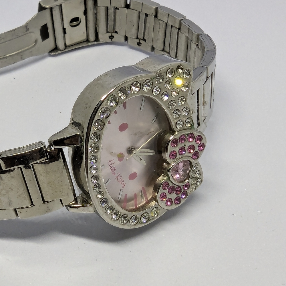 Hello Kitty Watch - image 4